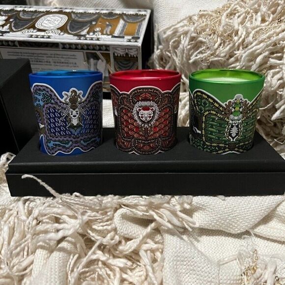 DIPTYQUE Legende Du Nord Holiday Candle Set of 3 70g Pine, Amber, Almond - Picture 11 of 12